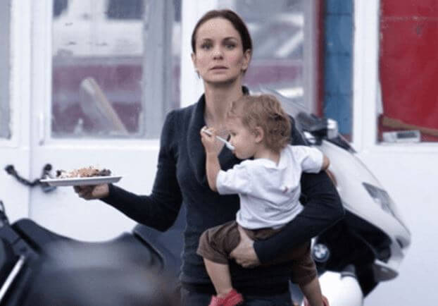 Oakes Wayne's sister and mother, Sarah Wayne Callies.